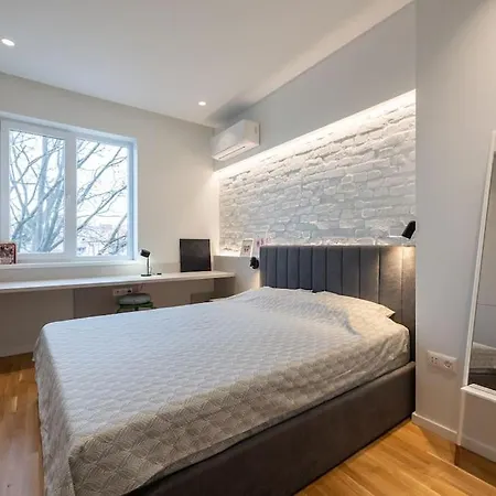 Modern & Stylish Sea With Parking Appartamento