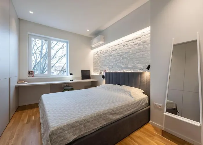 Modern & Stylish Sea With Parking Lejlighed