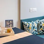 דירה Modern & Stylish Sea With Parking